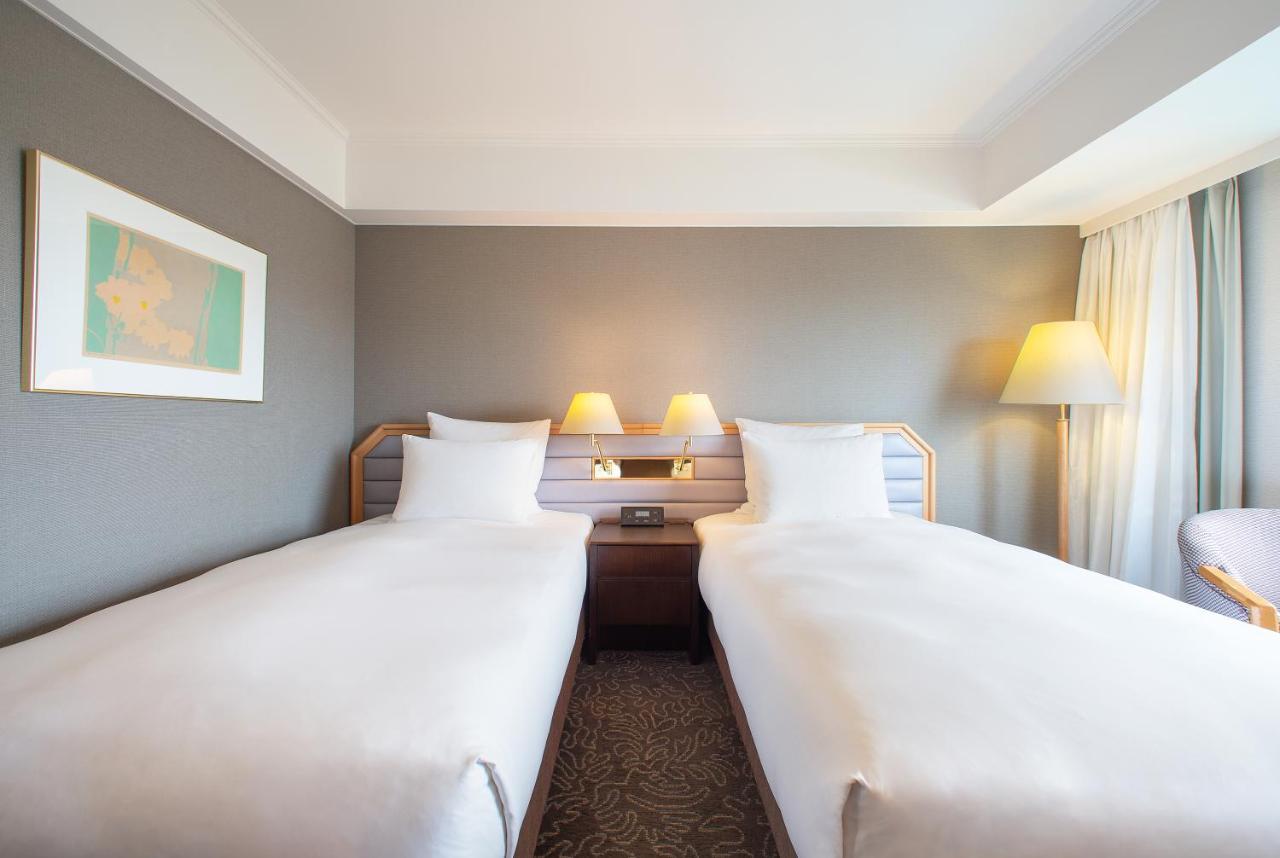 โอกินาวา ฮาร์เบอร์วิว โฮเต็ล Hotel นาฮะ ภายนอก รูปภาพ