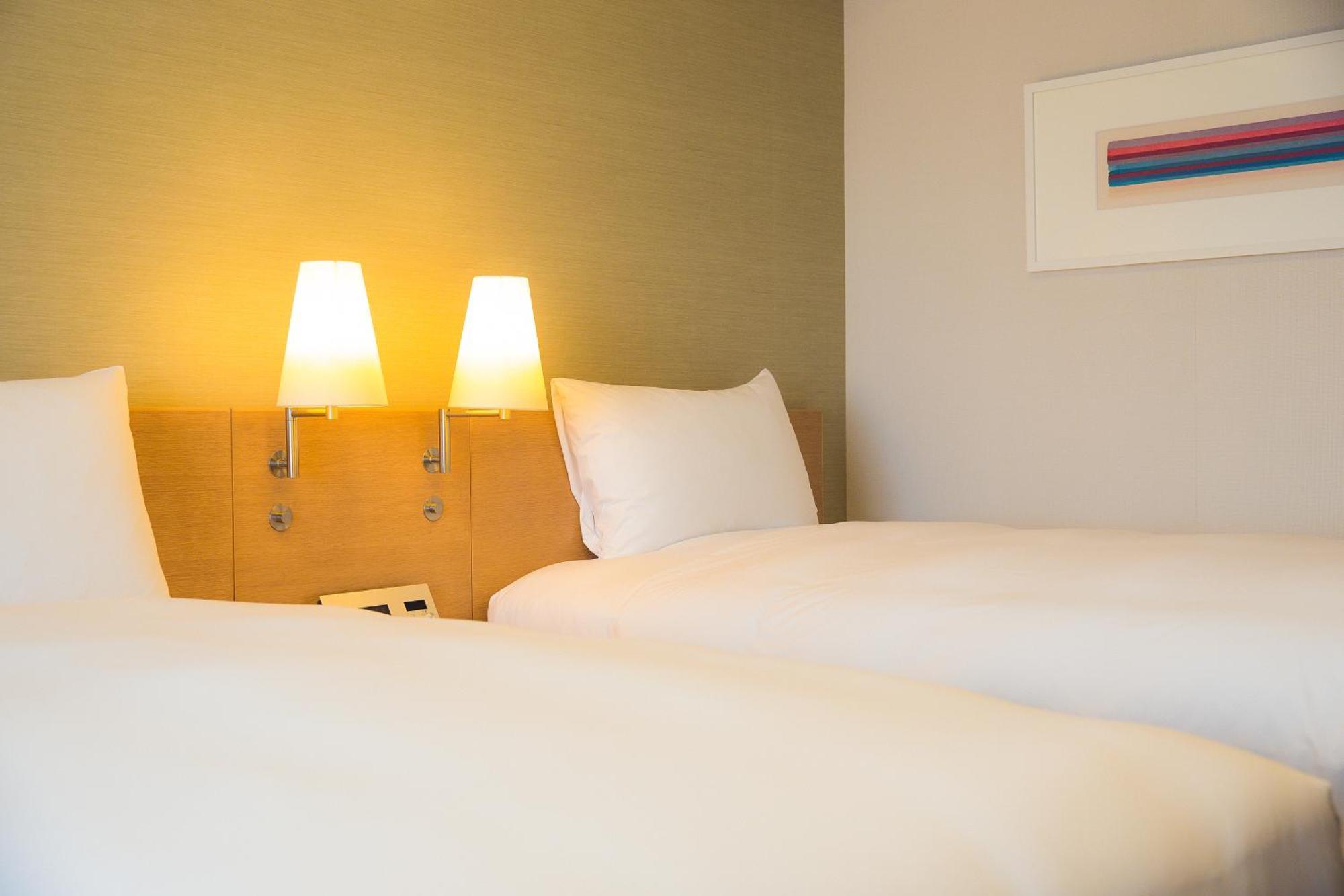 โอกินาวา ฮาร์เบอร์วิว โฮเต็ล Hotel นาฮะ ภายนอก รูปภาพ