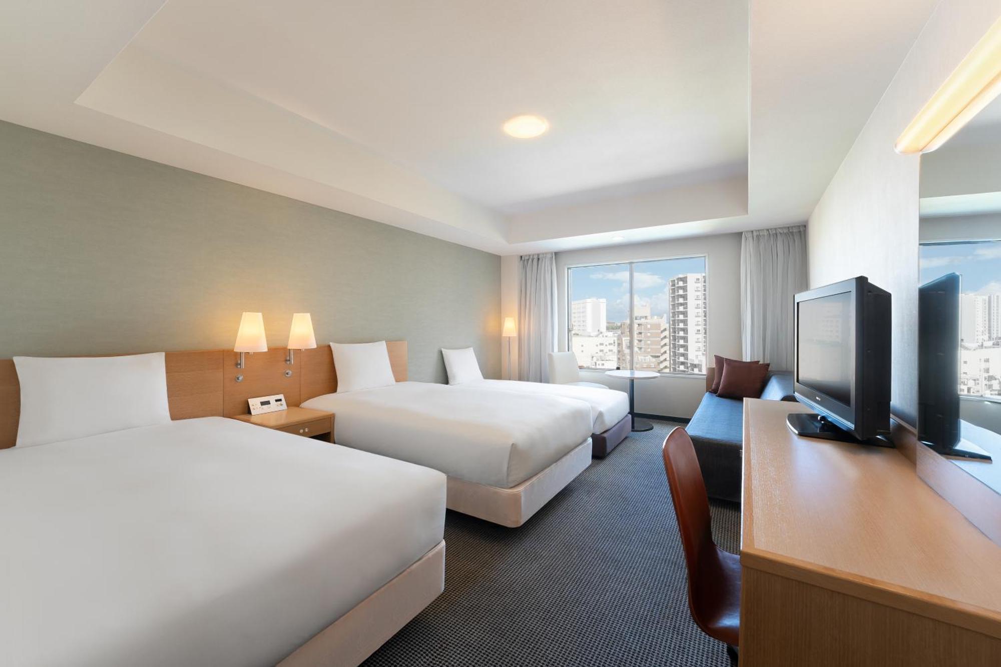 โอกินาวา ฮาร์เบอร์วิว โฮเต็ล Hotel นาฮะ ภายนอก รูปภาพ